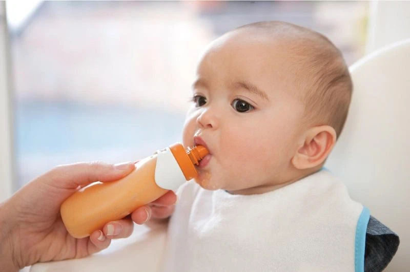 Infantino Feeding Reusable Squeeze Pouch Hervulbaar Knijpzakje BK-05027 2 Infantino Feeding Reusable Squeeze Pouch Hervulbaar Knijpzakje BK-05027 - Afbeelding 2