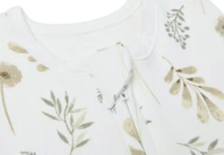 Jollein Newborn Cocoon Wild Flowers 0 -3 Maanden Inbakerslaapzak 047-596-66059 -Babyproducten Winkel Jollein Newborn Cocoon Goose Wild Flowers 0 3 Maanden Slaapzak 047 596 66059 .5