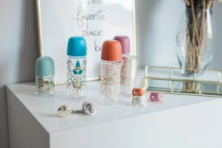 Suavinex Gold Large Flow Roze 360 Ml Silicone Fles SXSGX3080200 -Babyproducten Winkel Suavinex Gold Slow Flow Orange 360 ml Silicone Fles SXSGX3080224 3