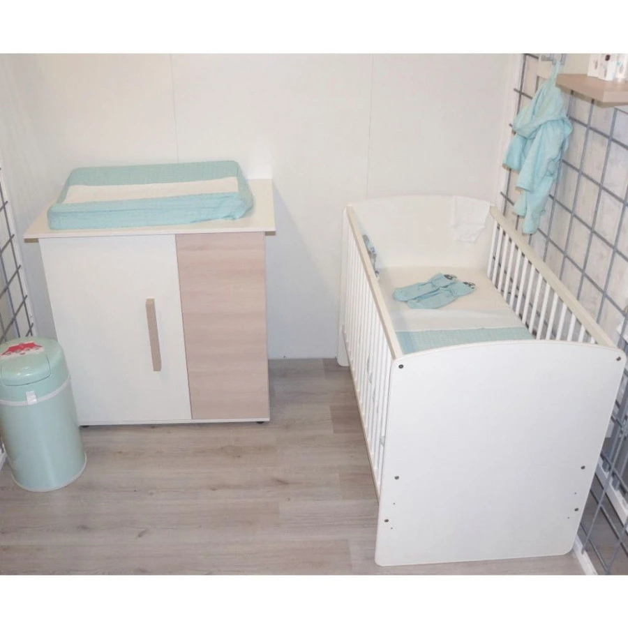 Babykamer Jasper: Ledikant En Commode 2 Babykamer Jasper: Ledikant En Commode - Afbeelding 2
