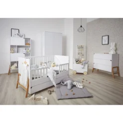 Bellamy Lotta Snow Babykamer: Ledikant/Juniorbed, Commode En 2-Deurskast -Babyproducten Winkel bellamy lotta snow babykamer 2 3