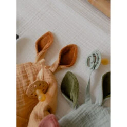 Bibs Kangaroo Desert Sand Knuffeldoekje 9405293 9 Bibs Kangaroo Desert Sand Knuffeldoekje 9405293 -Babyproducten Winkel bibs kangaroo desert sand knuffeldoekje 9405293 2