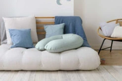 Doomoo Buddy Cloudy Kaki Voedingskussen B60 -Babyproducten Winkel doomoo buddy cloudy kaki voedingskussen 4