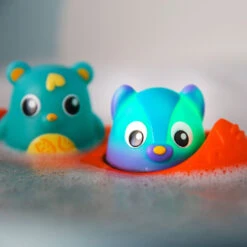 Playgro Safe To Paddle Light Up Canoe Badspeeltje P4087630 -Babyproducten Winkel playgro safe to paddle light up canoe badspeeltje p4087630 1