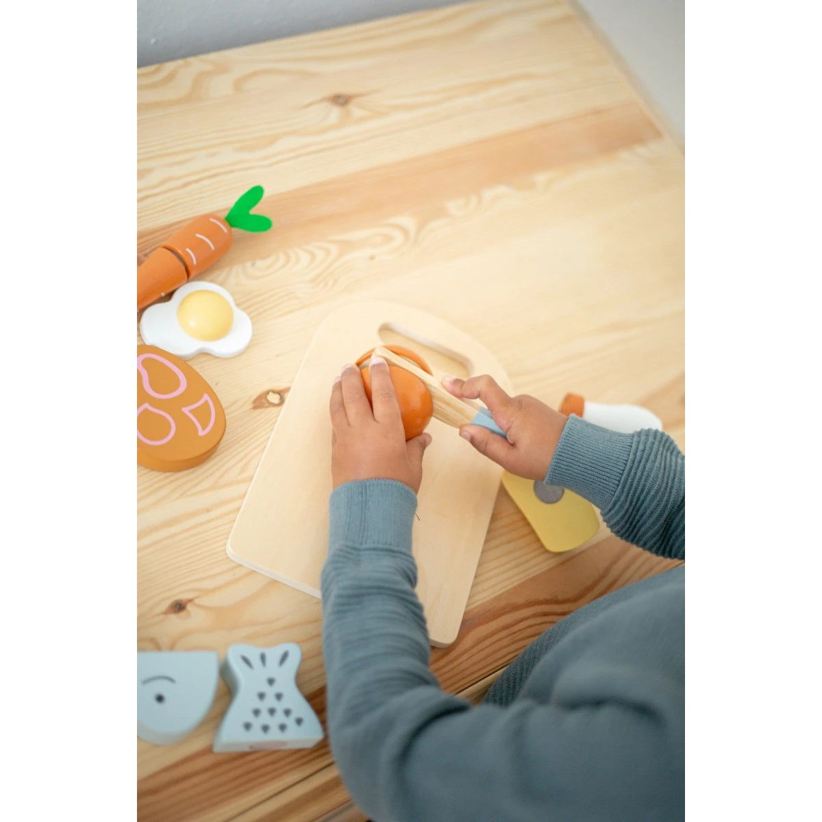 Tryco Houten Snijplank Met Speelgoed Eten TR-303025 3 Tryco Houten Snijplank Met Speelgoed Eten TR-303025 - Afbeelding 3