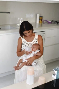 Suavinex Zero.Zero Anti-Colic Medium Flow Zuigfles 270ml SXZBRF050012 15 Suavinex Zero.Zero Anti-Colic Medium Flow Zuigfles 270ml SXZBRF050012 -Babyproducten Winkel suavinex zer .zer anti colic zuigfles 6 2