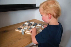 Tryco Houten Alfabet Puzzel En Krijtbord TR-353015 9 Tryco Houten Alfabet Puzzel En Krijtbord TR-353015 -Babyproducten Winkel tr 353015 tryco wooden alphabet blocks 04 1920x1920